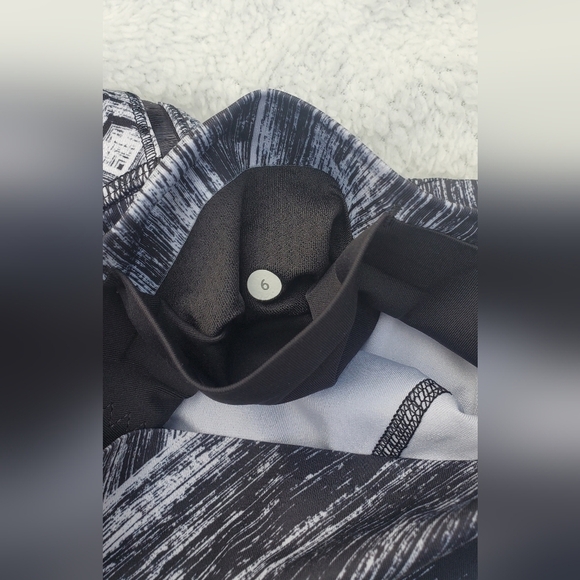 Lululemon hot to street pant sweat wicking mesh pull on leggings in heat wave 6 - Picture 10 of 12